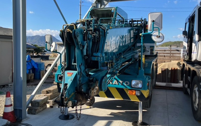 香川県クレーン協同組合｜私たちはクレーンで未来を建設するクレーン業界の協同組合です