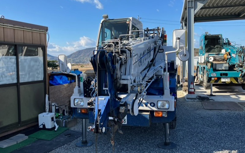 香川県クレーン協同組合｜私たちはクレーンで未来を建設するクレーン業界の協同組合です