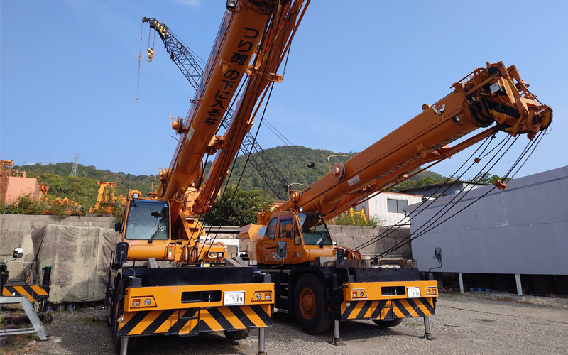 香川県クレーン協同組合｜私たちはクレーンで未来を建設するクレーン業界の協同組合です