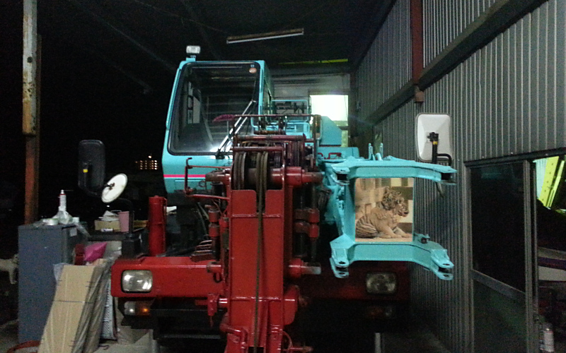 香川県クレーン協同組合｜私たちはクレーンで未来を建設するクレーン業界の協同組合です